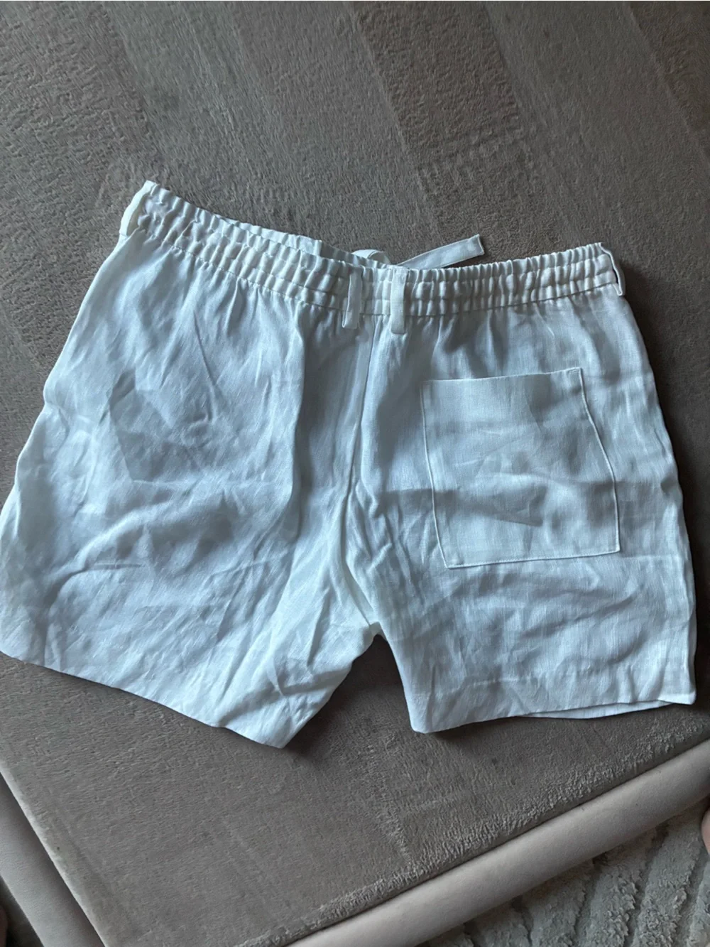 Zara White Linen Elastic-Waist Shorts